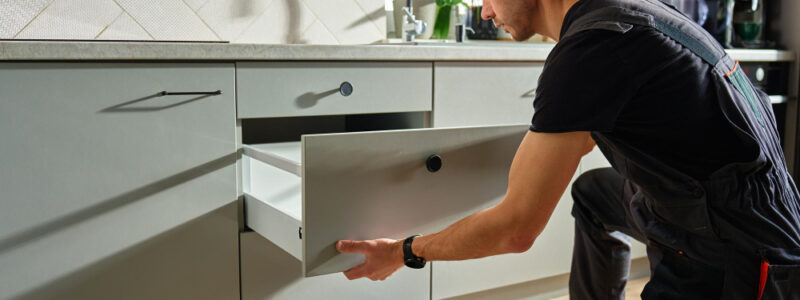 Cabinet Refinishing Refacing Contractor in Wolf Lodge ID